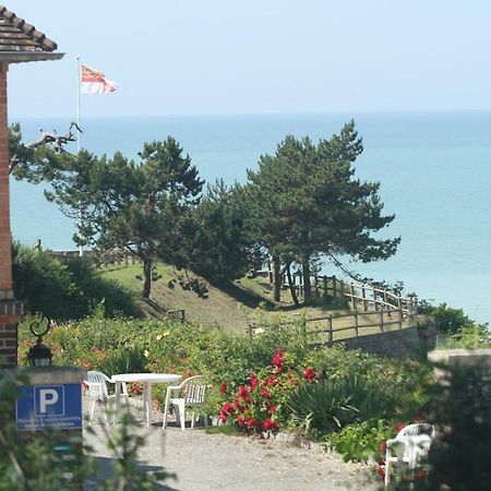 Hotel Royal Albion Mesnil-Val-Plage Exterior photo